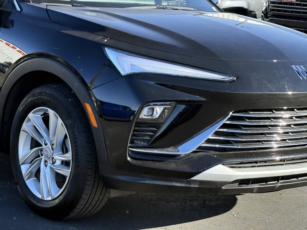 2025 Buick Envista Preferred photo 2