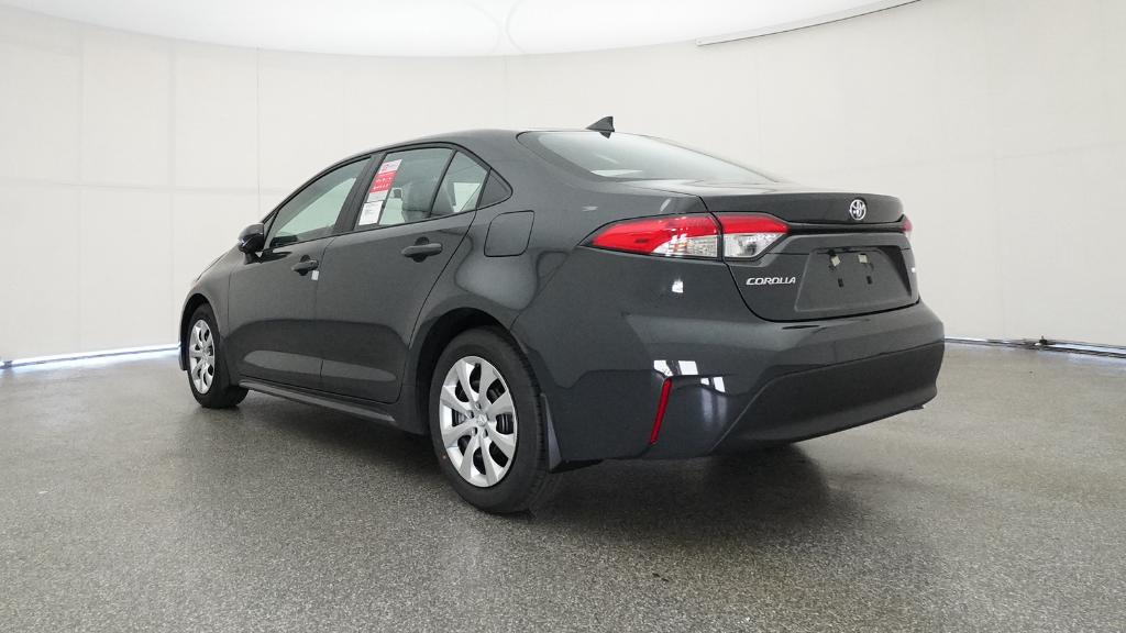 2025 Toyota Corolla LE photo 14