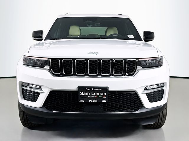 2025 Jeep Grand Cherokee Limited photo 2