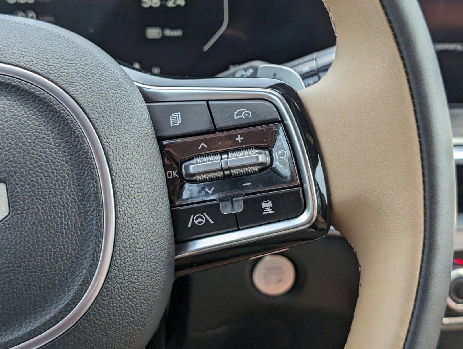 2024 Kia Sorento X-Line SX Prestige photo 16