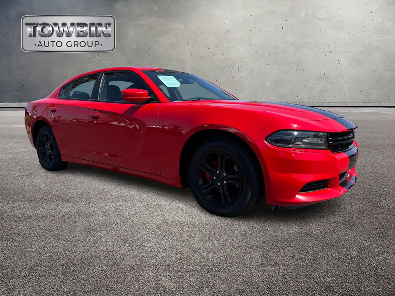 2021 Dodge Charger SXT photo 2