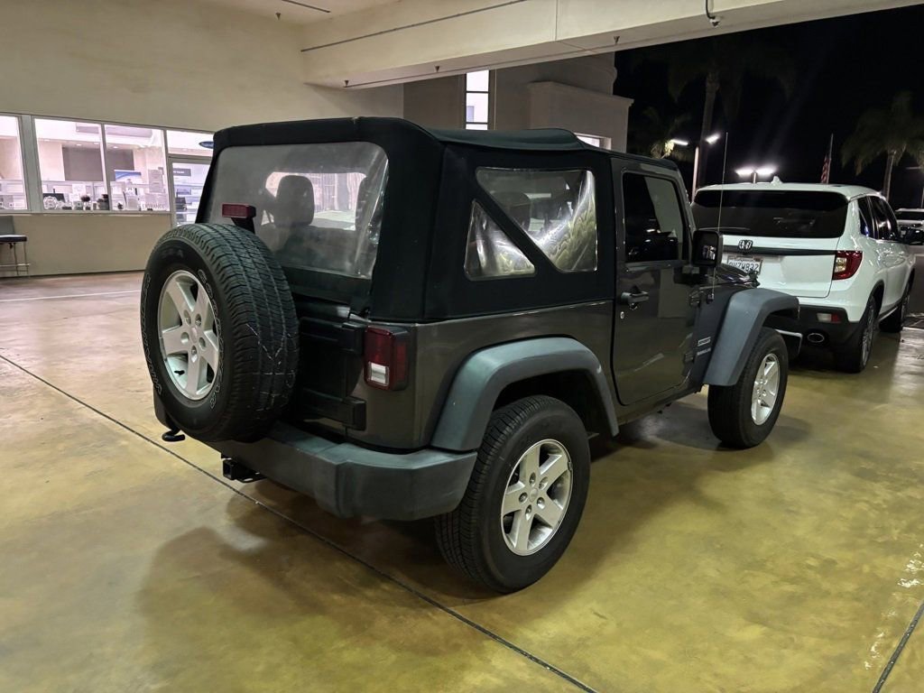 2017 Jeep Wrangler Sport photo 3