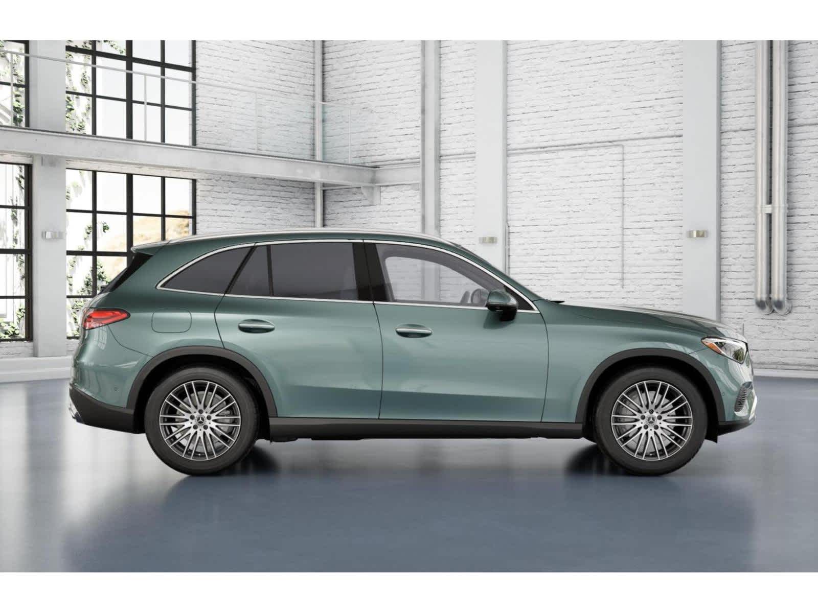 2026 Mercedes Benz GLC 300 photo 13