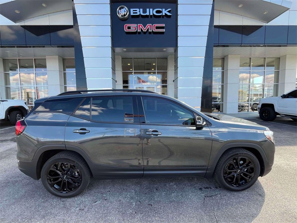 2020 Gmc Terrain SLT photo 2