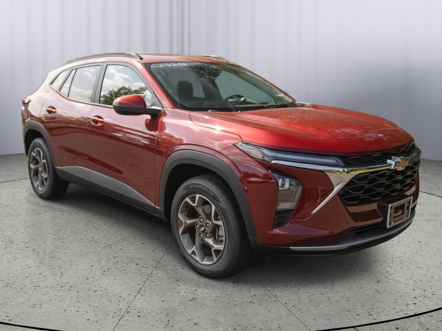 2025 Chevrolet Trax LT's photo