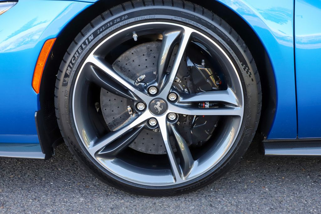 2024 Ferrari 296 GTS photo 17