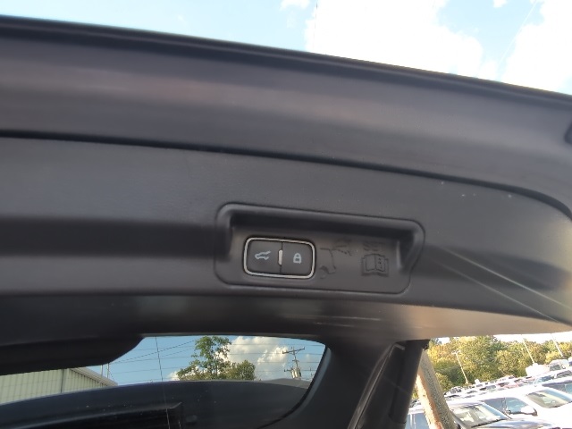 2022 Ford Explorer XLT photo 49