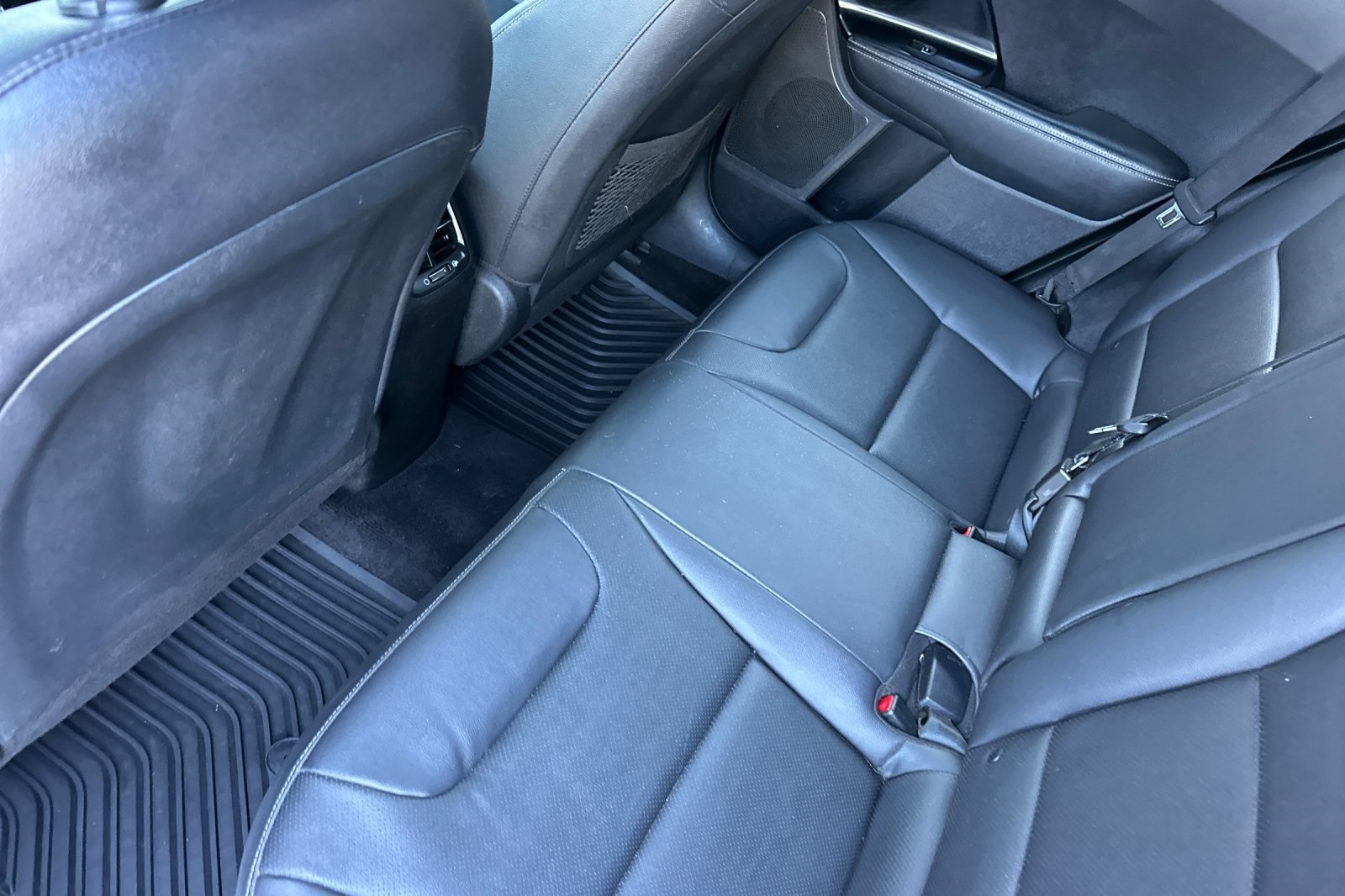 2022 Kia Niro EX Premium photo 13