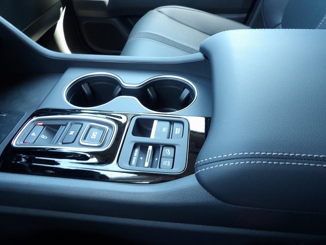 2025 Honda Pilot Touring photo 38