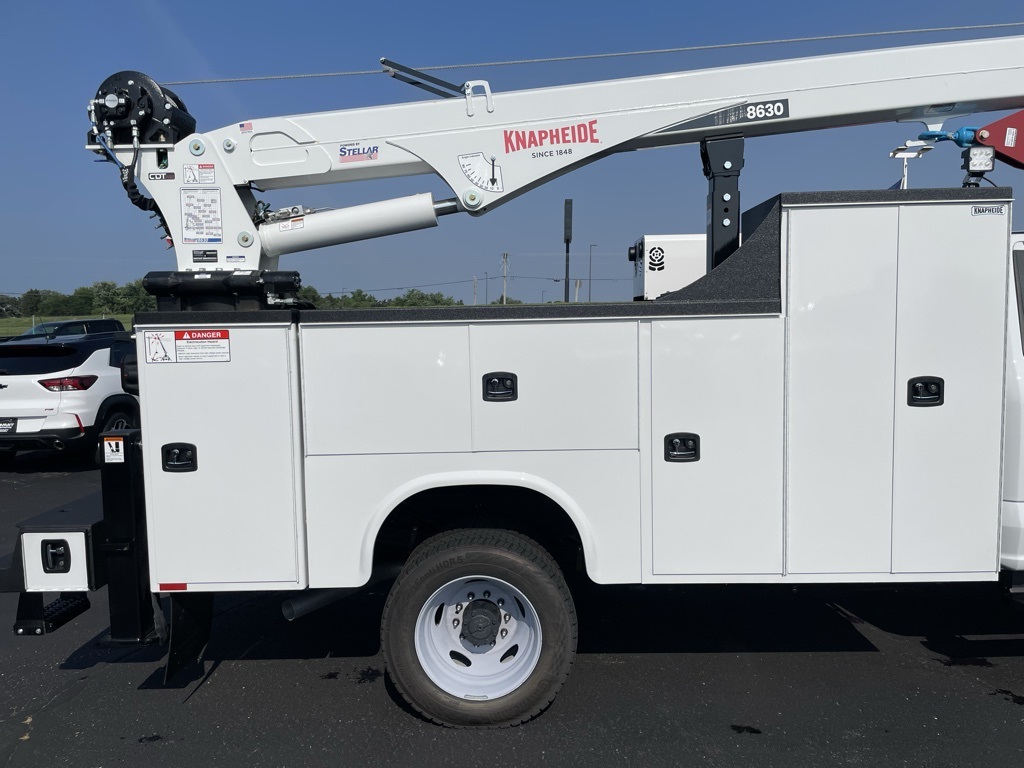 2025 Ford F-550 XL photo 27