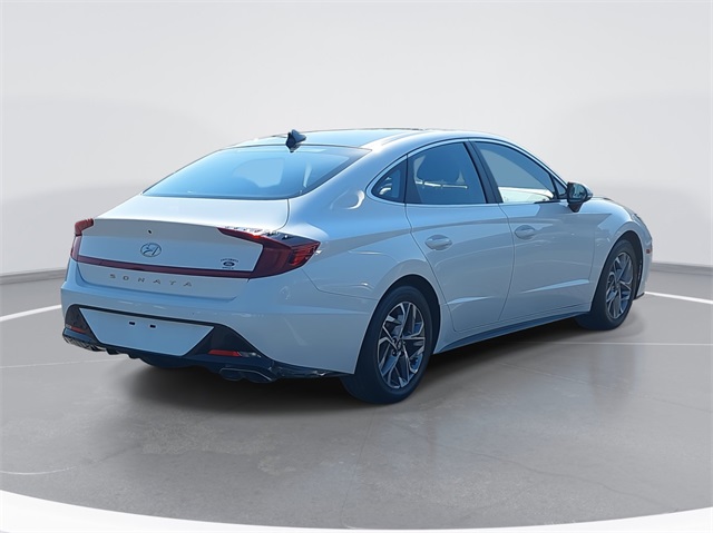 2022 Hyundai Sonata SEL Convenience N Line photo 3