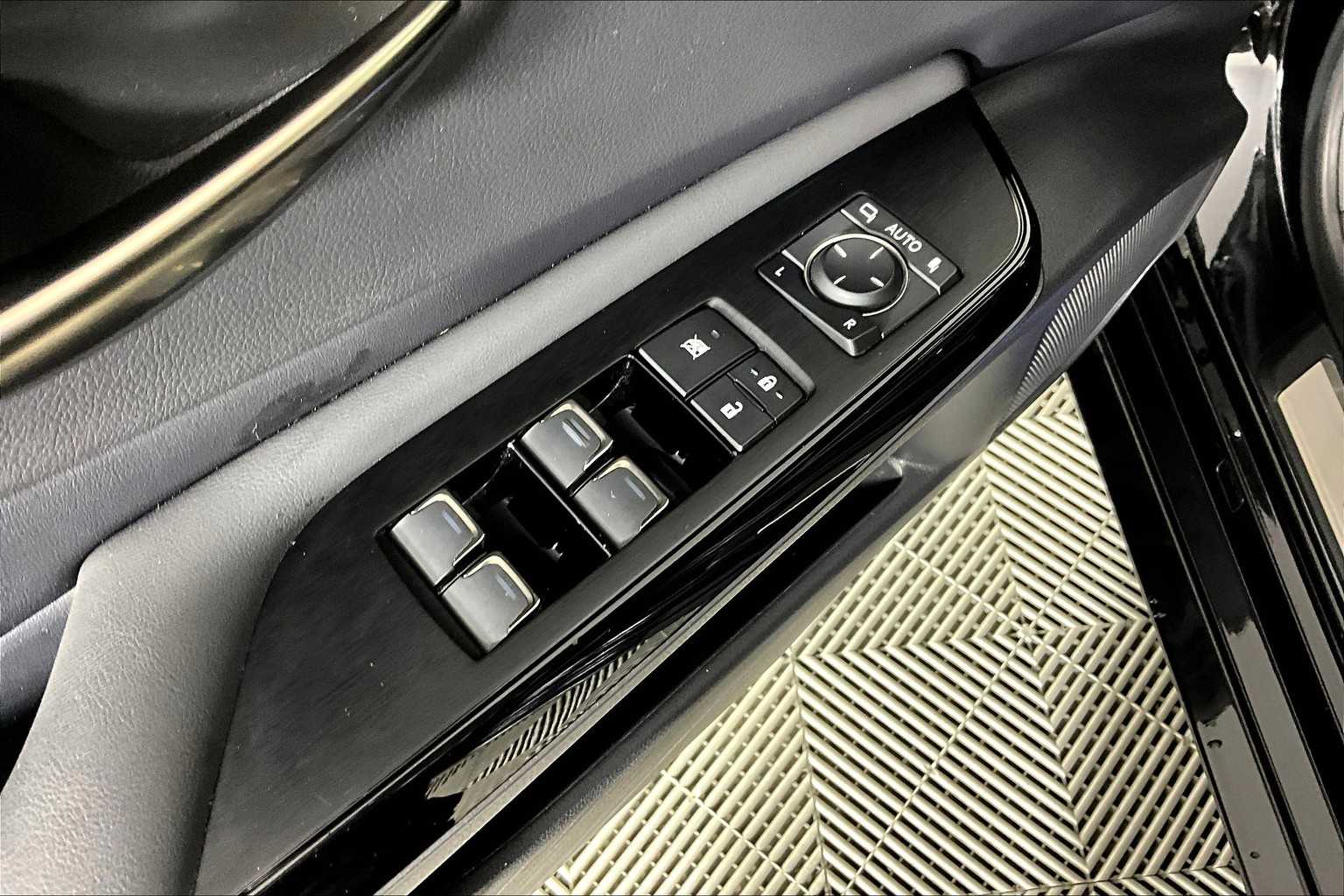 2023 Lexus ES Premium photo 30