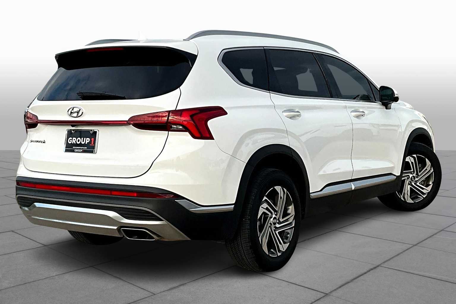 2023 Hyundai Santa Fe SEL Premium photo 11