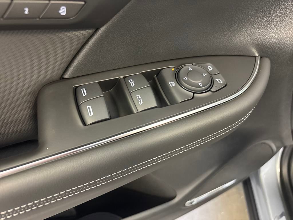2025 Buick Envision Preferred photo 16