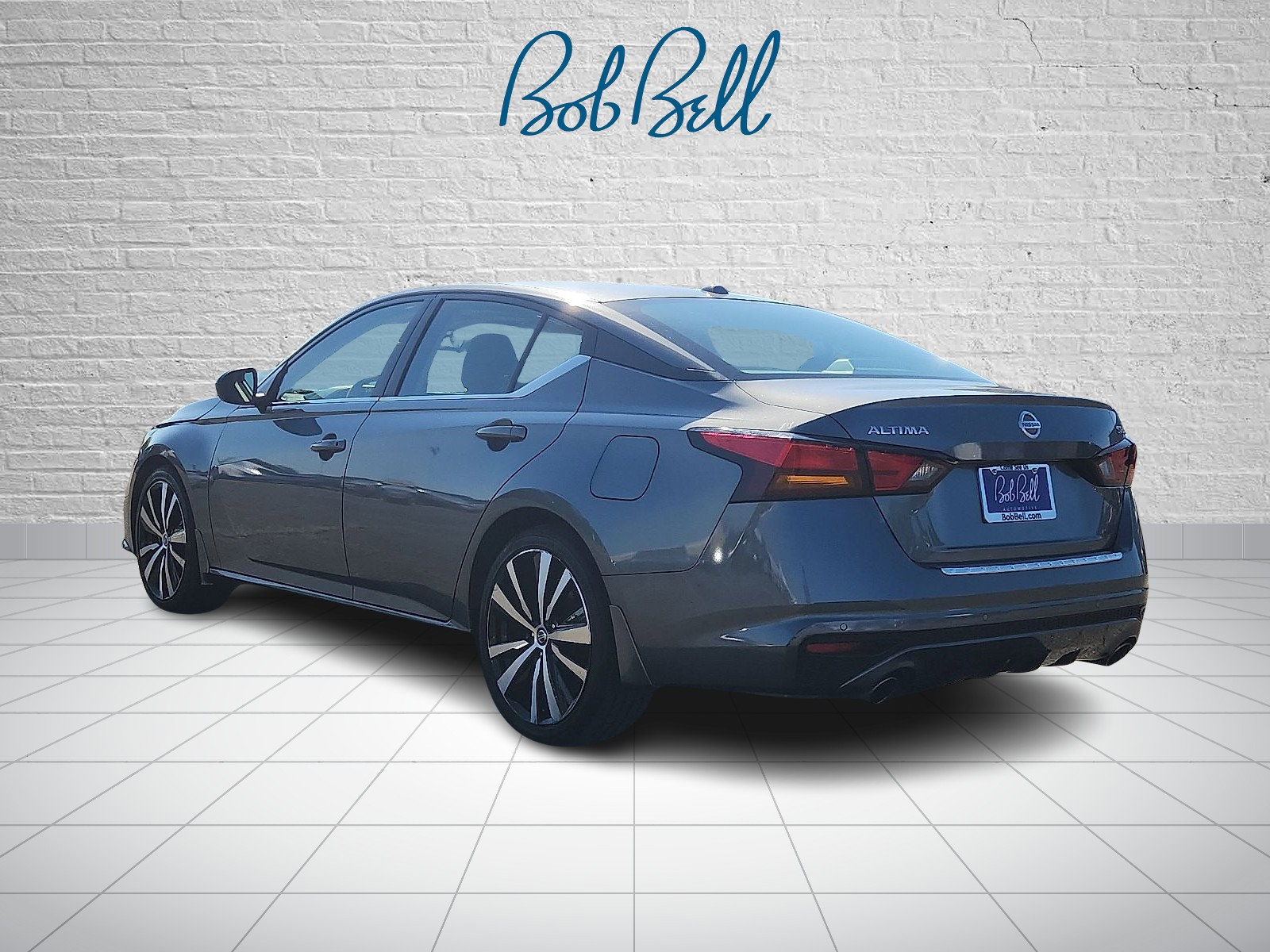 2022 Nissan Altima 2.5 SR photo 4