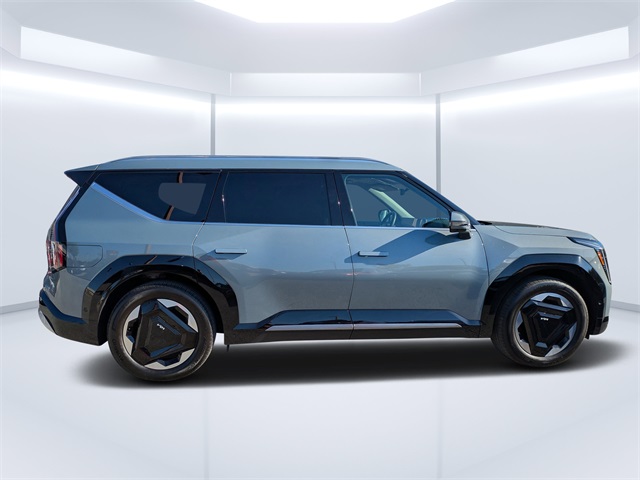 Used 2024 Kia Ev9 Land with VIN KNDADFS50R6026970 for sale in Jacksonville, FL