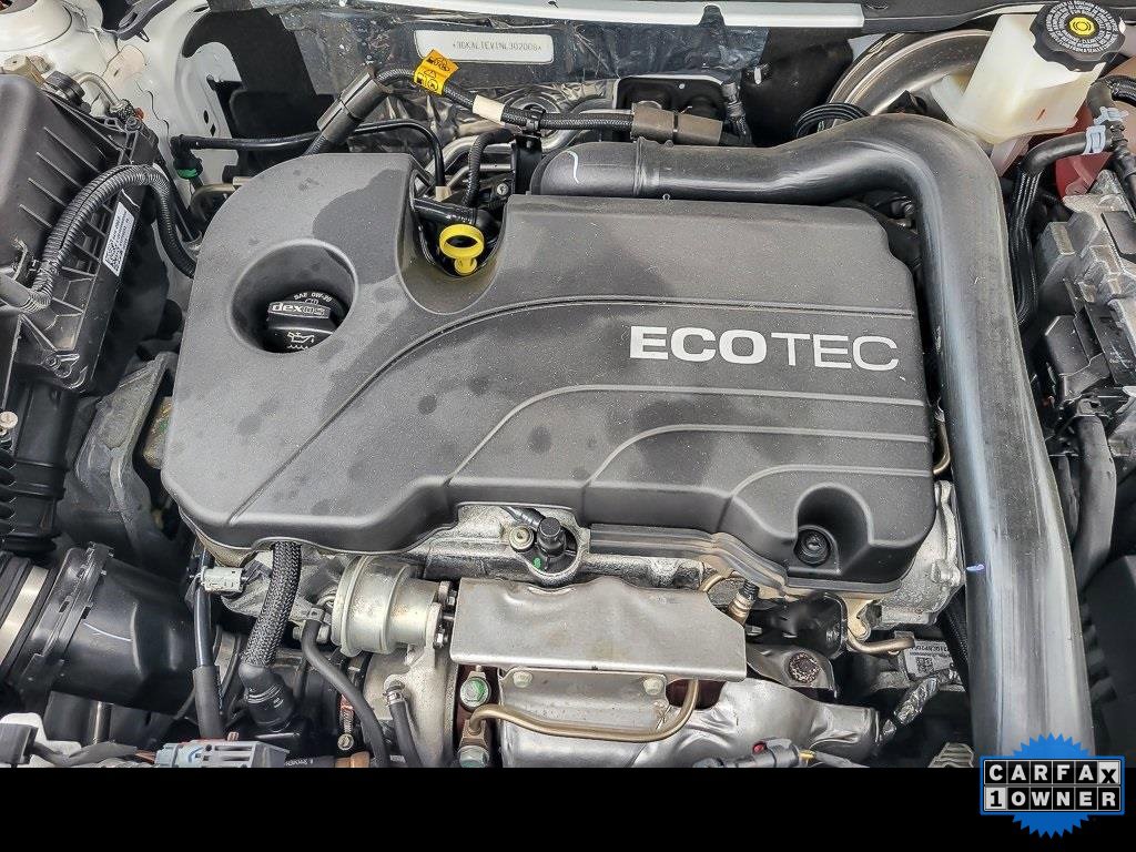 2022 GMC TERRAIN - Image 25