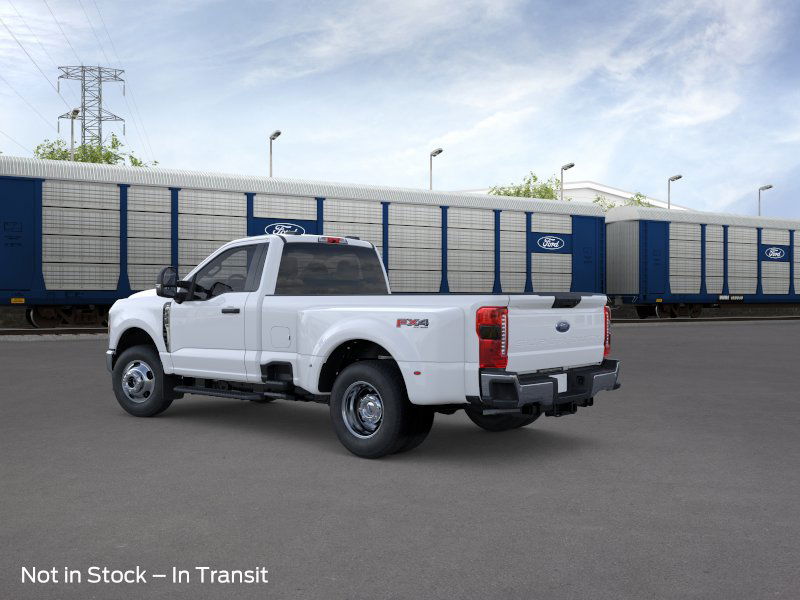 2026 Ford F-350 XLT photo 3
