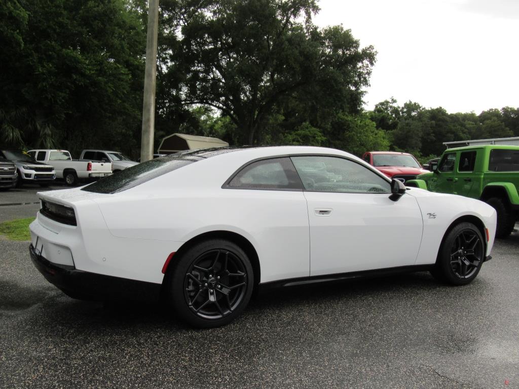 2024 Dodge Charger Daytona R/T photo 6