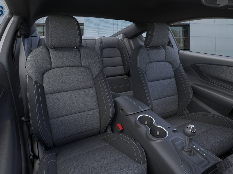 2025 Ford Mustang EcoBoost photo 8
