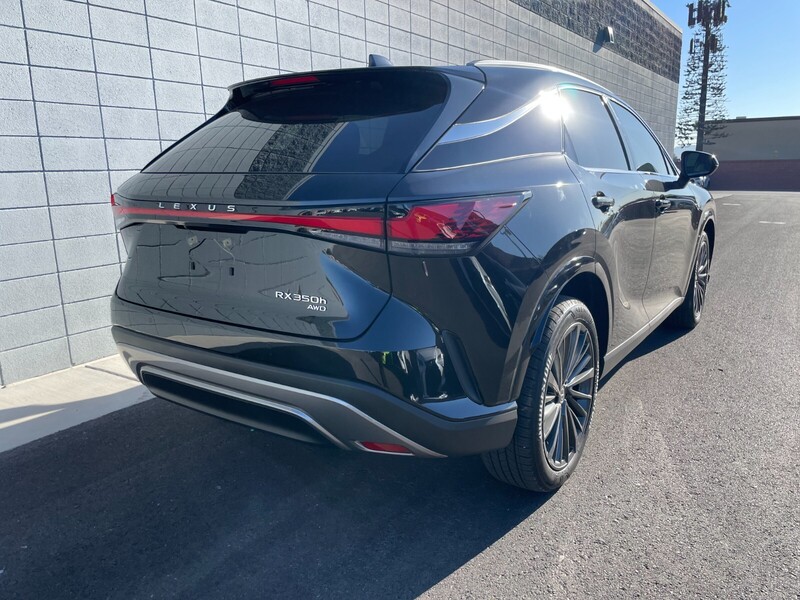 2025 Lexus RX 350h Premium photo 3