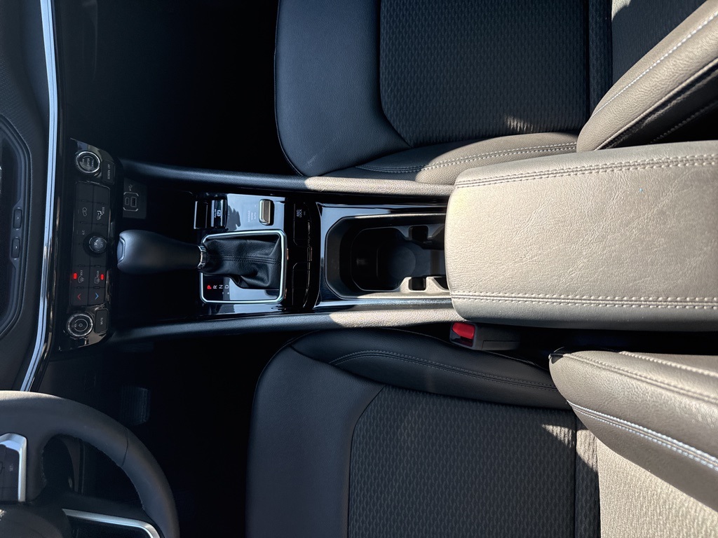 2025 Jeep Compass Altitude Special Edition photo 13