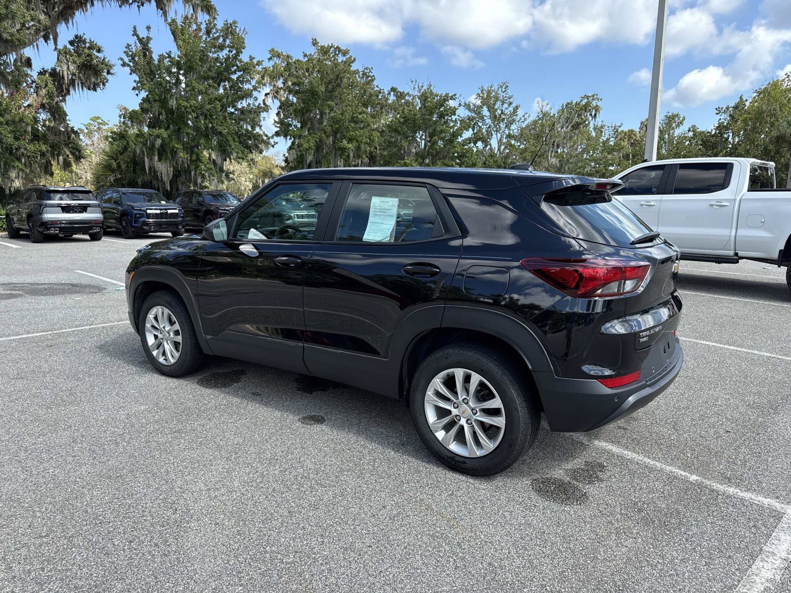 2023 Chevrolet Trailblazer LS photo 4