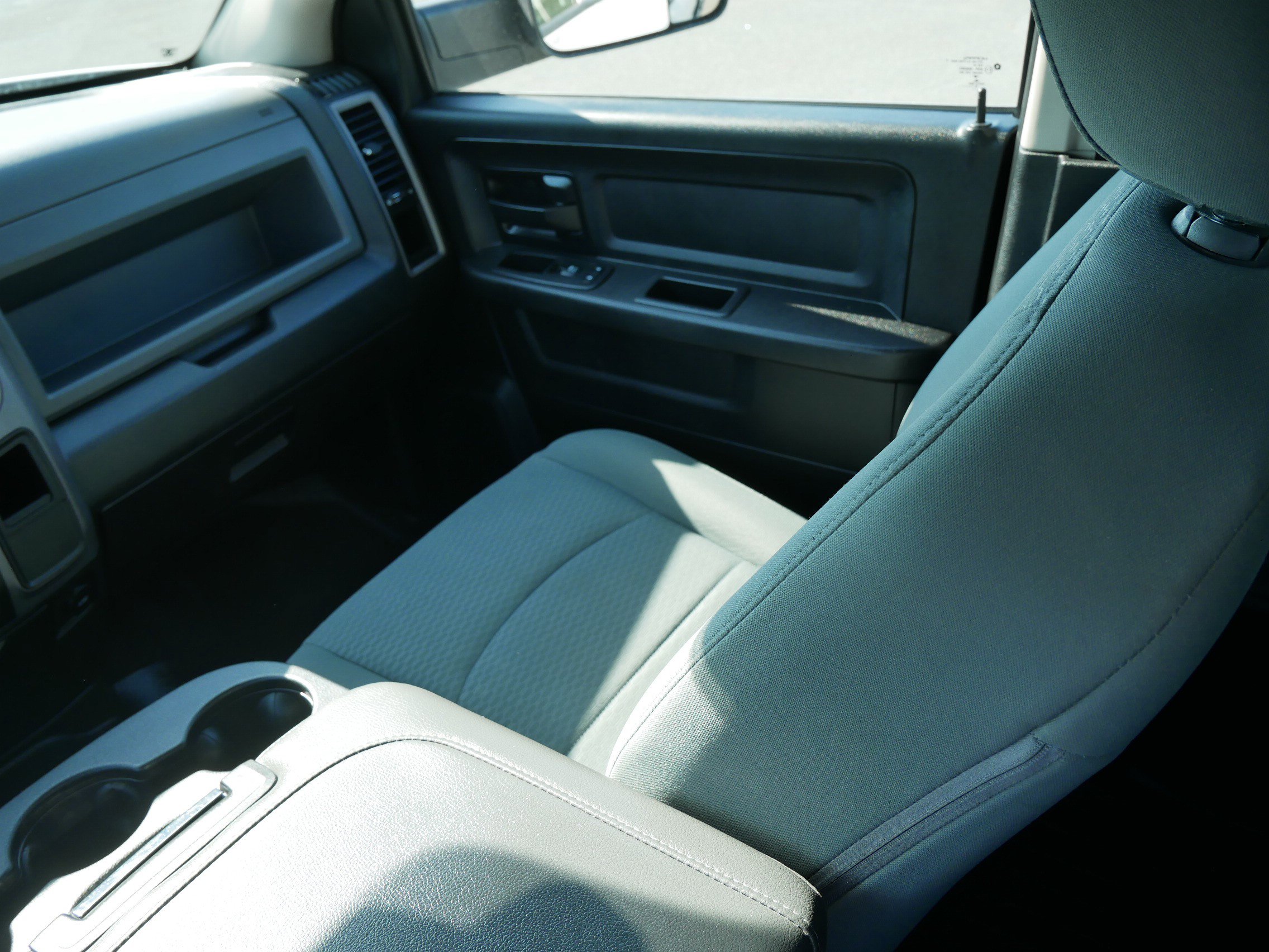 2018 Ram 2500 Tradesman photo 16