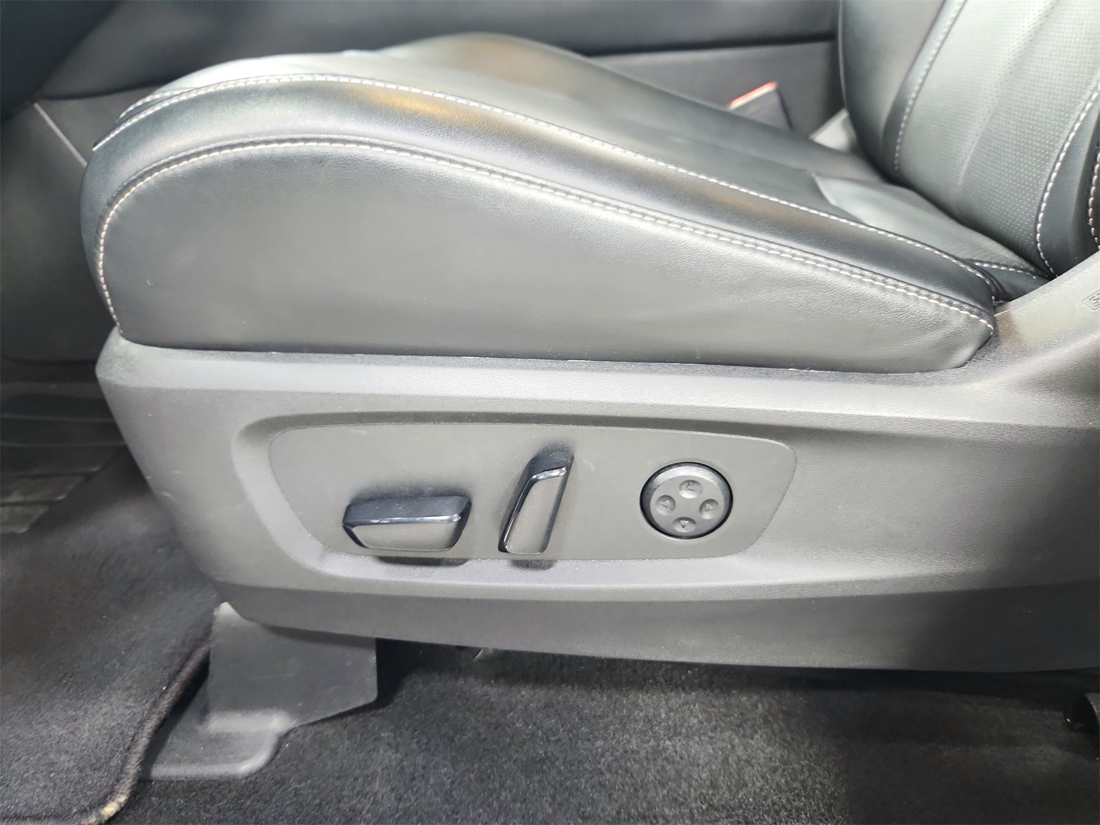 2024 Infiniti QX60 Luxe photo 20