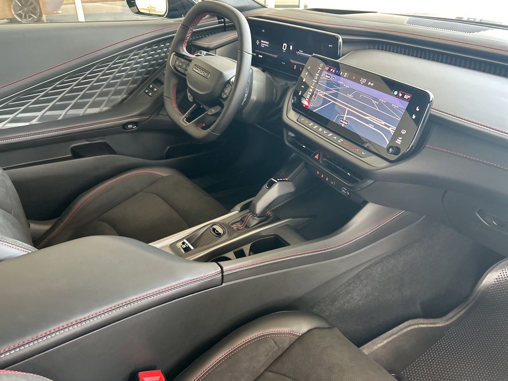 2025 Dodge Charger R/T Scat Pack photo 9