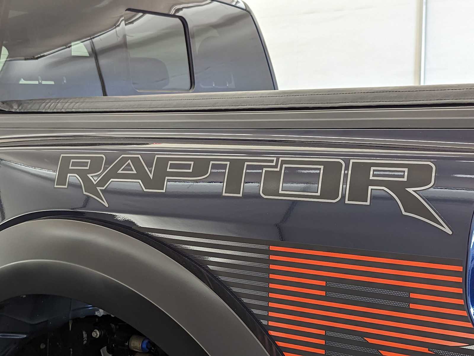 2024 Ford F-150 Raptor photo 13