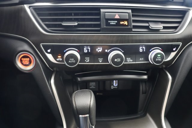 2018 Honda Accord EX photo 15