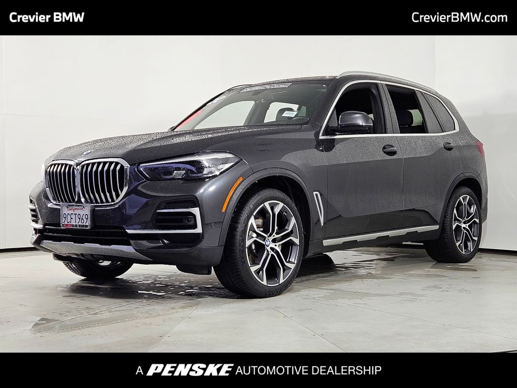 2022 BMW X5 40i's photo