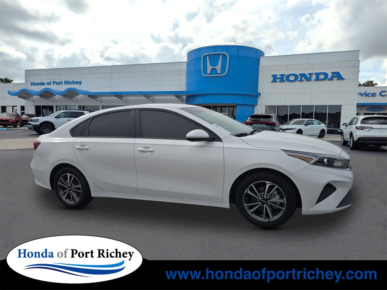 2022 Kia FORTE LXS's photo