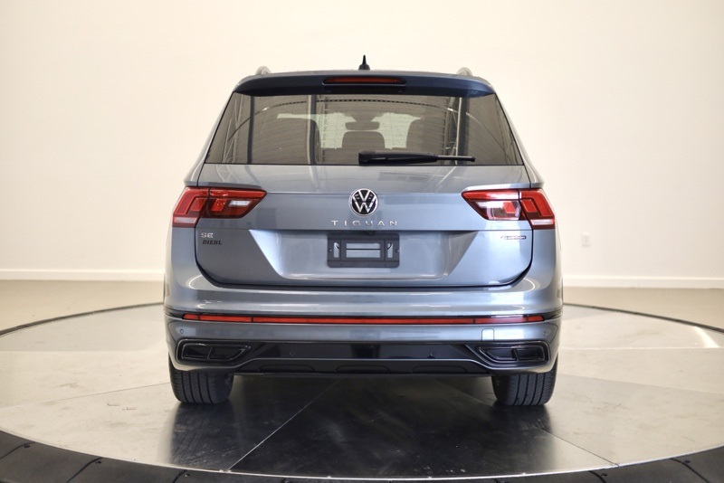 2024 Volkswagen Tiguan SE R-Line Black photo 3