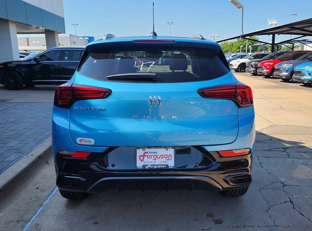 2026 Buick Encore GX Sport Touring photo 2