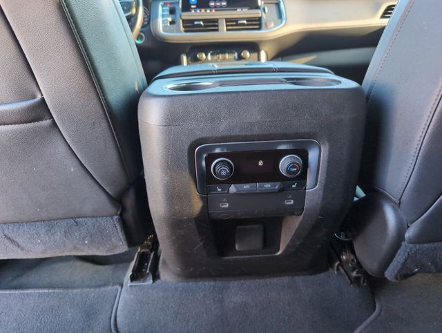 2021 Chevrolet Tahoe Z71 photo 26