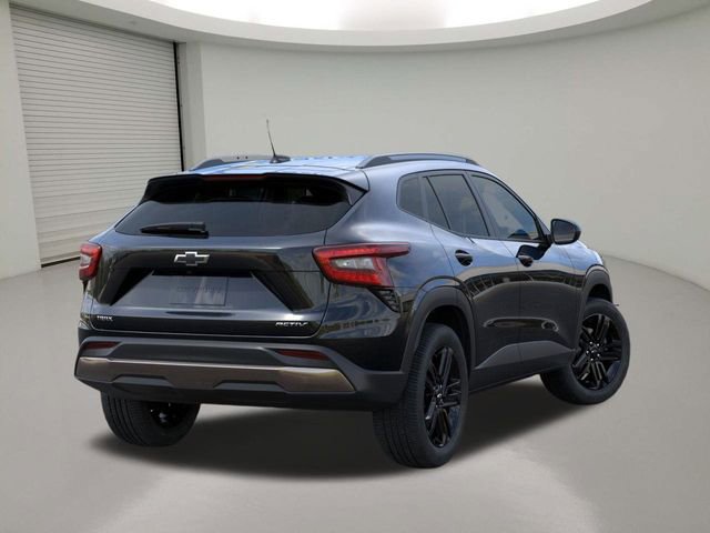 2026 Chevrolet Trax ACTIV photo 2