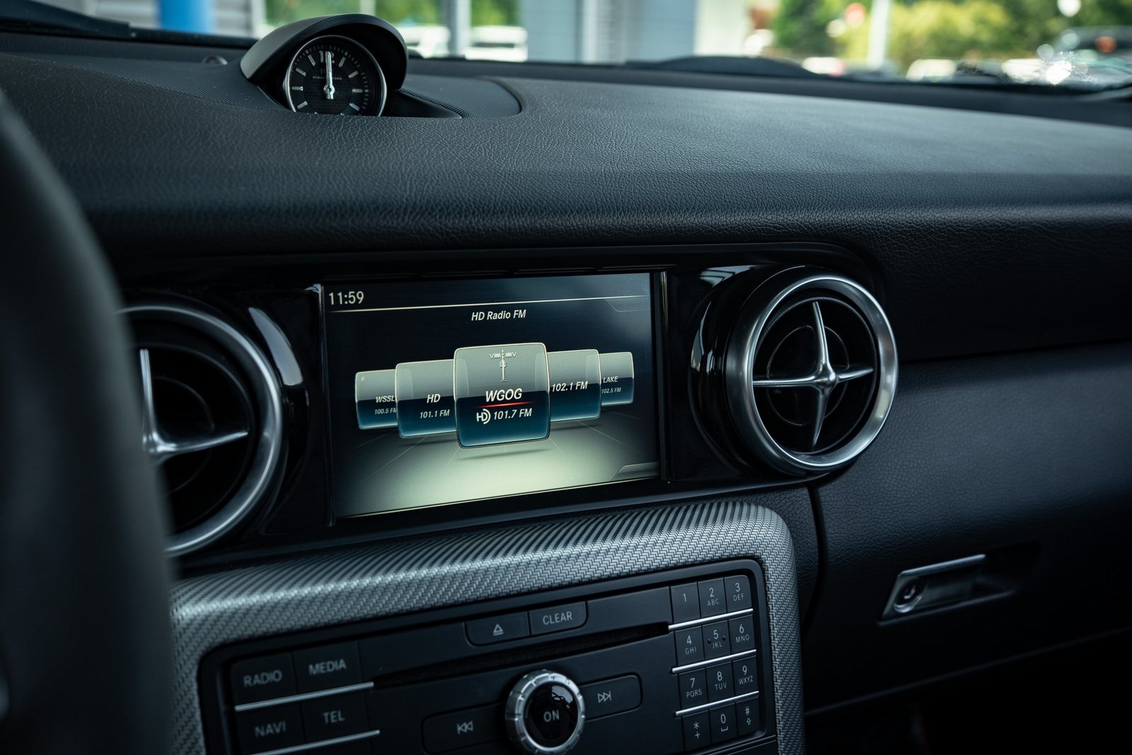 2019 Mercedes Benz SLC AMG 43 photo 31
