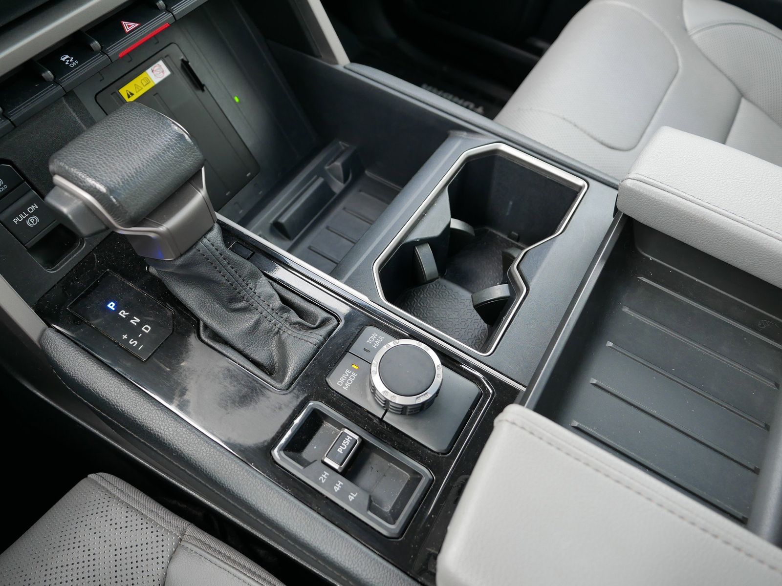 2023 Toyota Tundra Limited photo 19