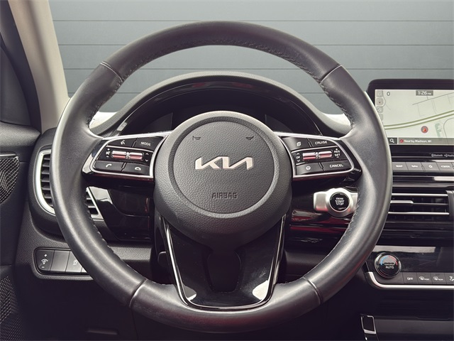 2023 Kia Seltos EX photo 24