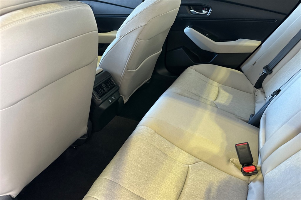 2025 Honda Accord SE photo 12