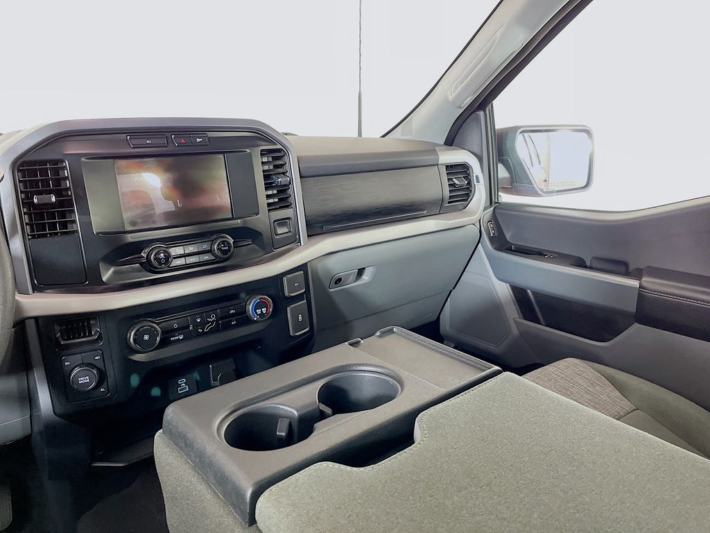 2023 Ford F-150 XLT photo 20
