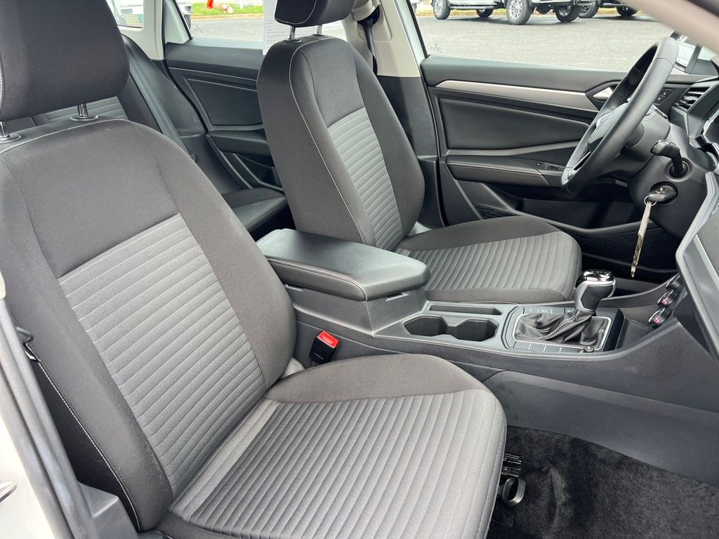 2024 Volkswagen Jetta 1.5T S photo 25