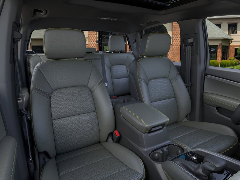 2026 Chevrolet Colorado ZR2 photo 16