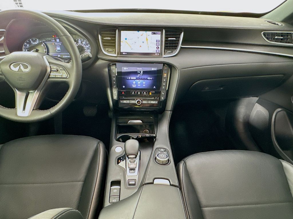 2023 Infiniti QX55 Essential photo 27