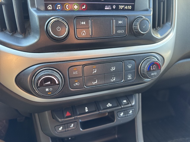 2019 Chevrolet Colorado LT photo 17