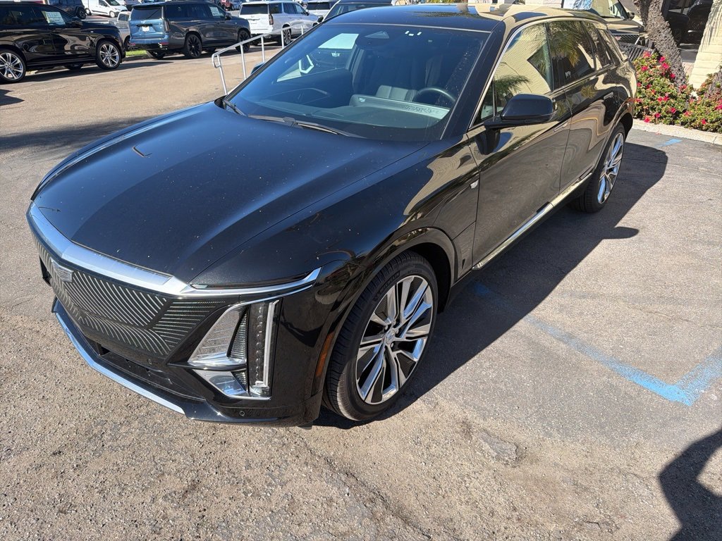 2024 Cadillac LYRIQ Luxury 3 AWD