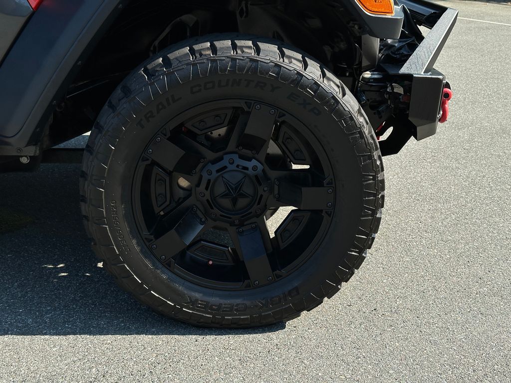 2018 Jeep Wrangler Unlimited Rubicon photo 29