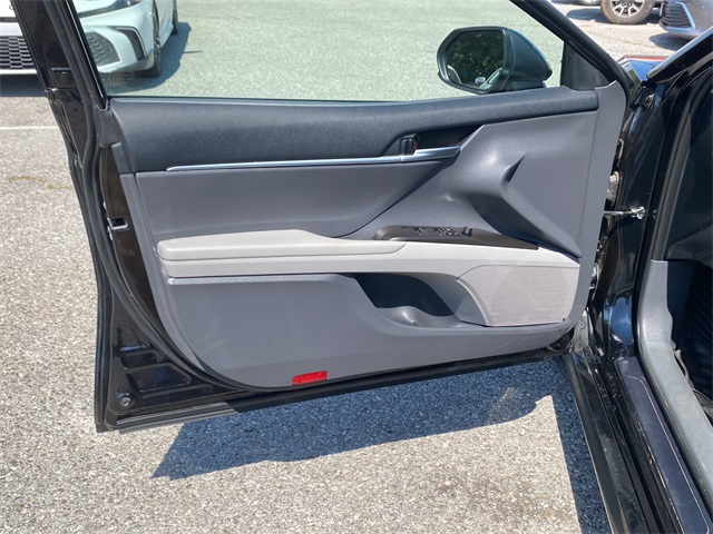 2024 Toyota Camry LE photo 18